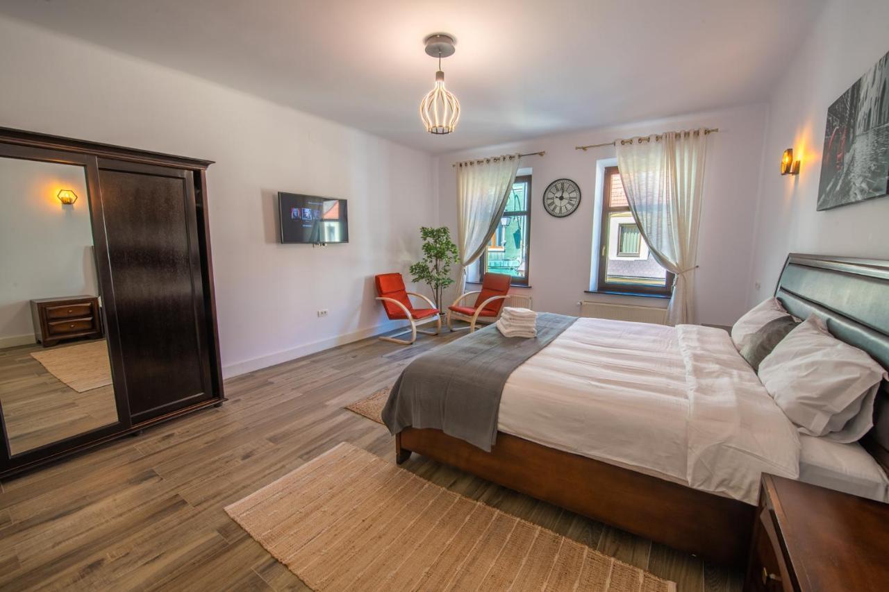 Old Town Suites Braşov Eksteriør billede