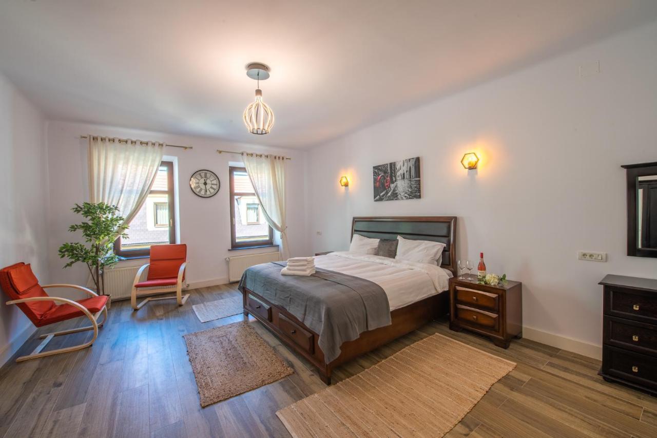 Old Town Suites Braşov Eksteriør billede